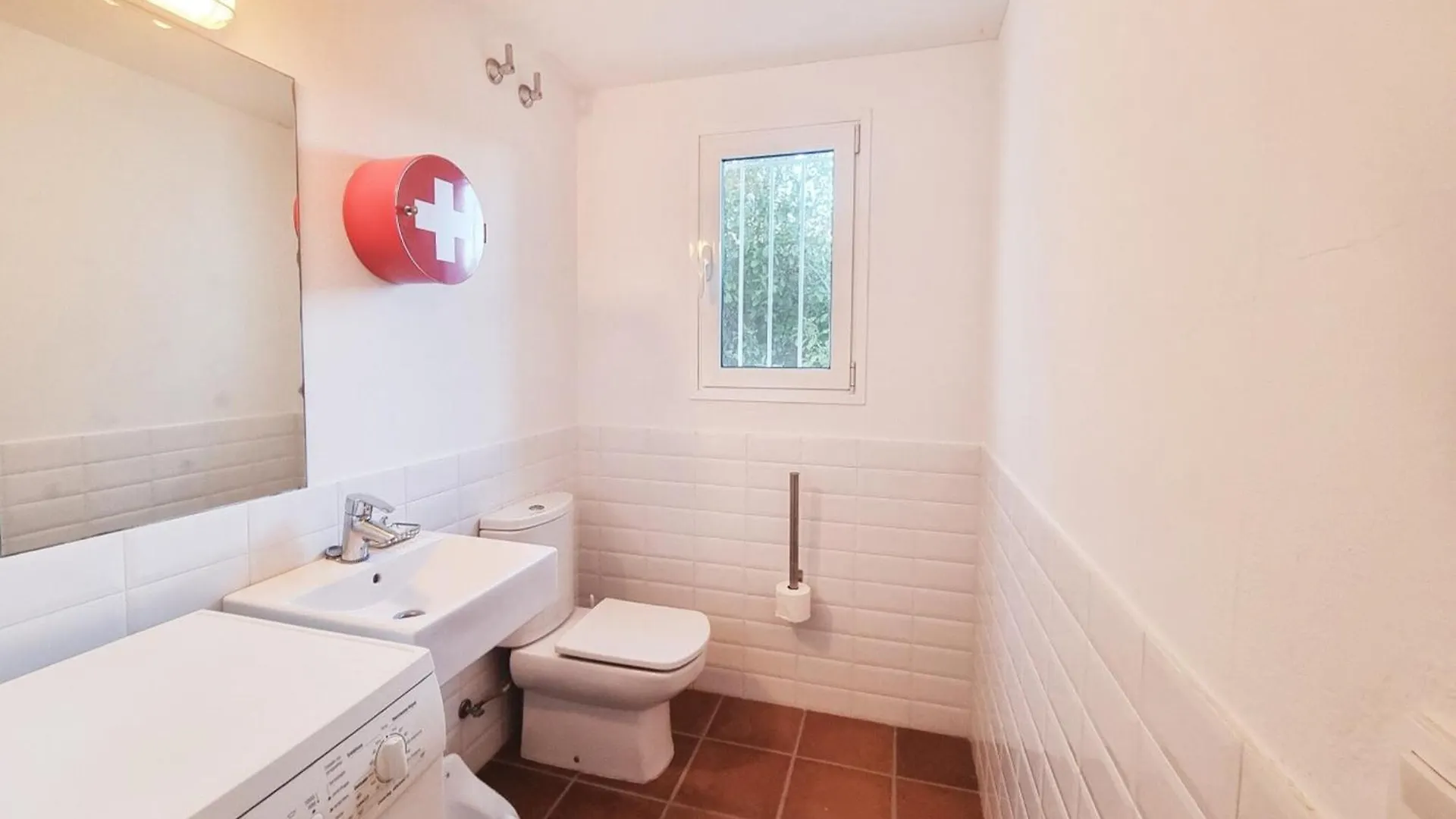 Stylish And Tranquil Villa For 8 People L' Escala