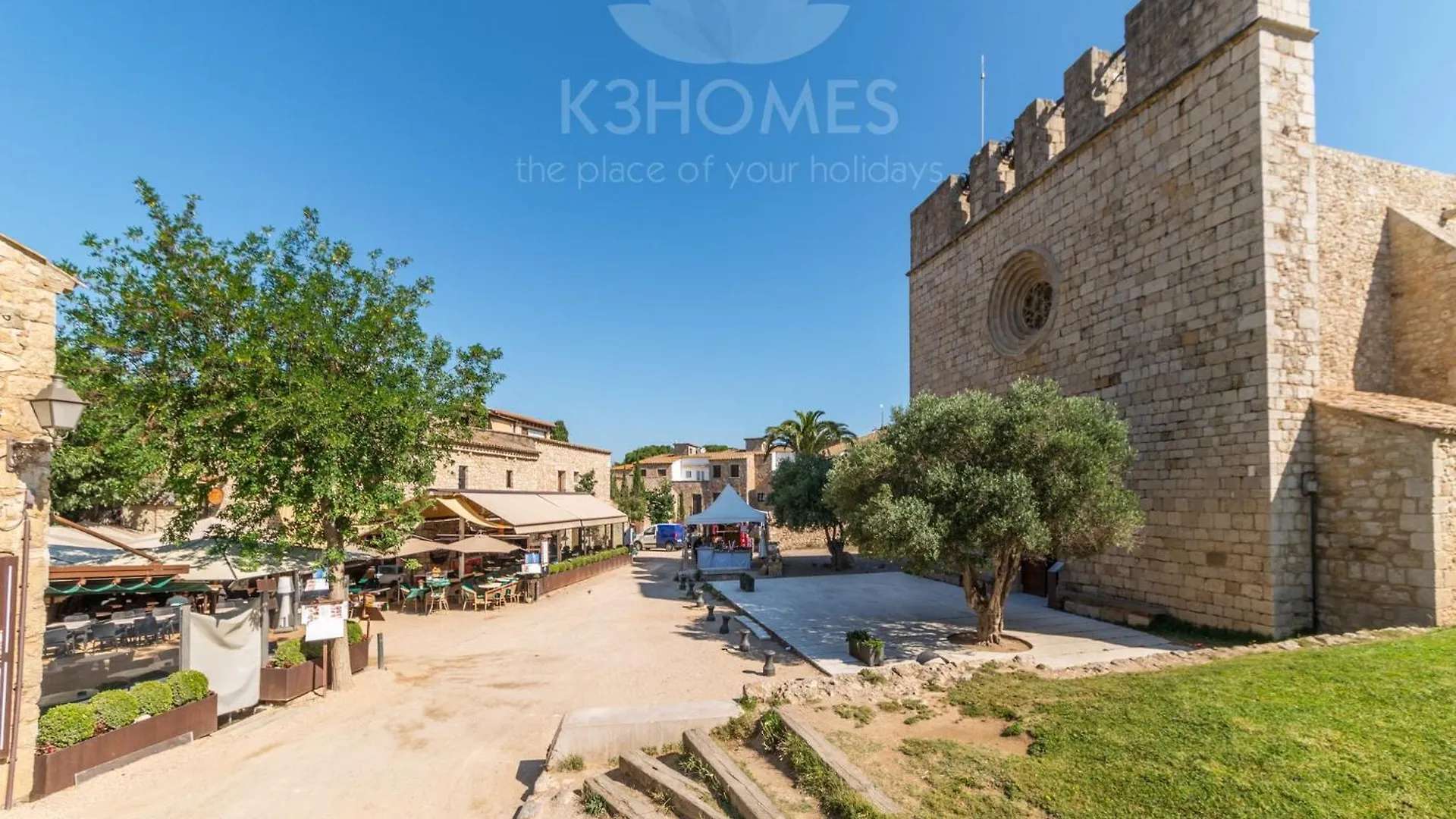 Stylish And Tranquil Villa For 8 People L' Escala